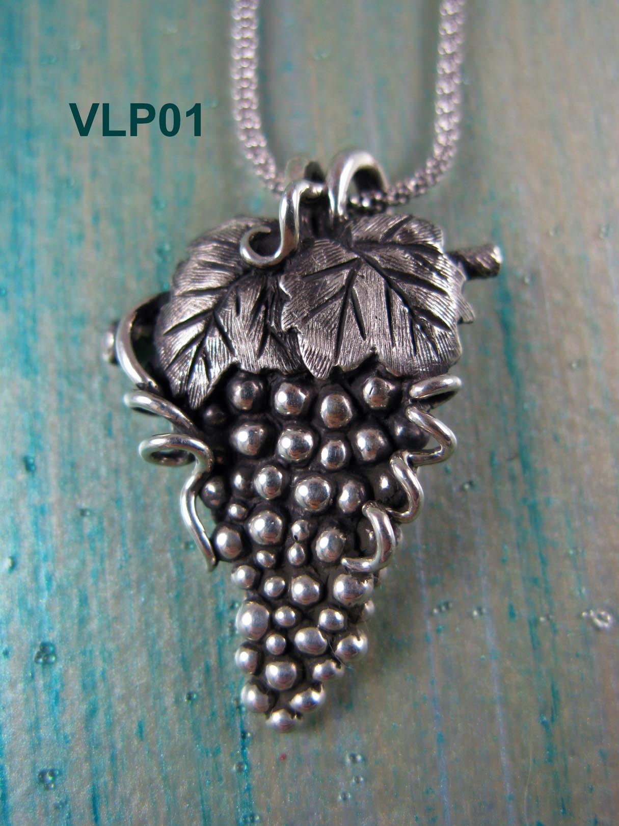 Large Grape Cluster Pendant in Silver